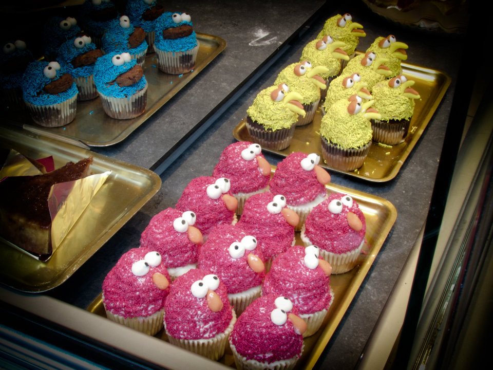 Figuren aus der Sesamstraße als Muffins