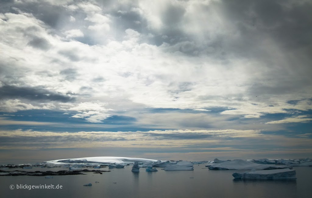 Antarktis-Eislandschaft