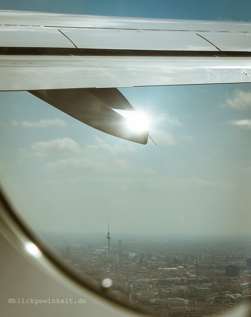Fernsehturm Berlin aus dem Flugzeug