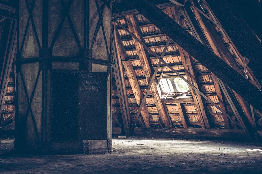Alter Dachboden in Beelitz Heilstätten