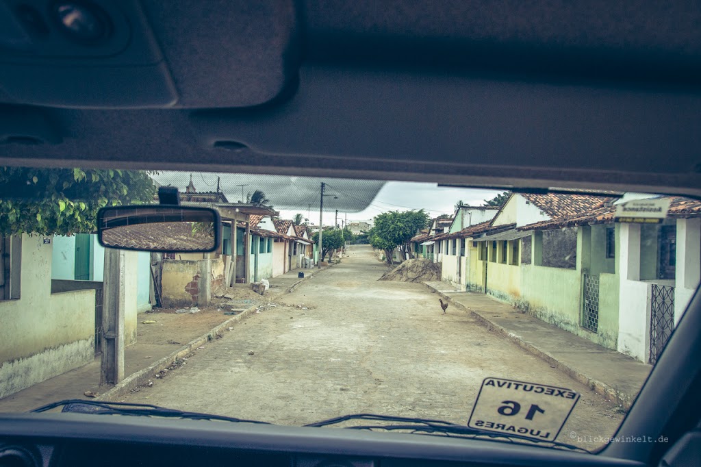Ansicht aus dem sicheren Auto: Guarabiras Straßen sind gefährlich