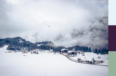 Verschneites Alpbachtal