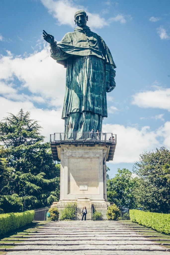 Statue San Carlo am Lago Maggiore