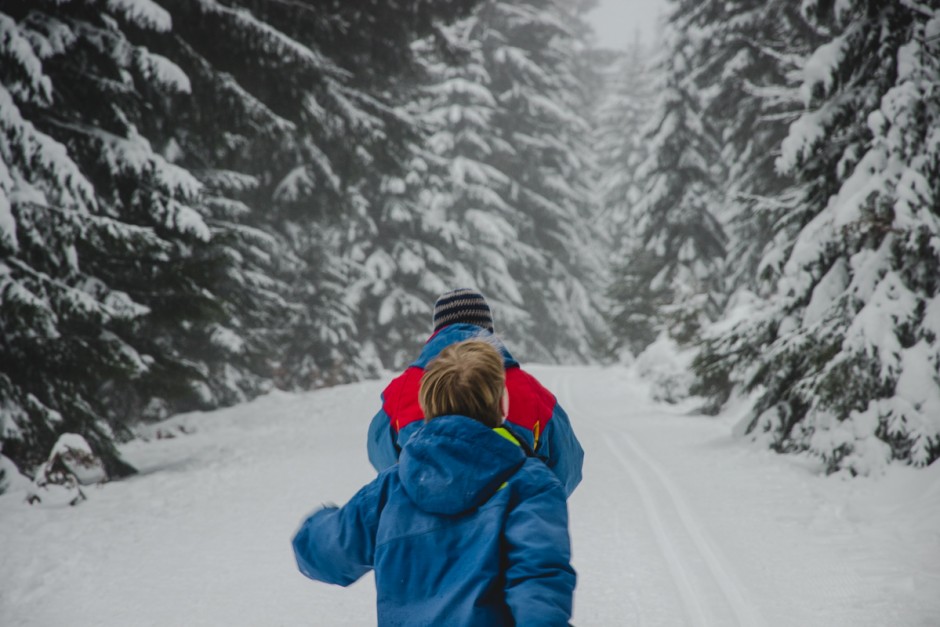 Spazierengehen im Harzer Schneewald