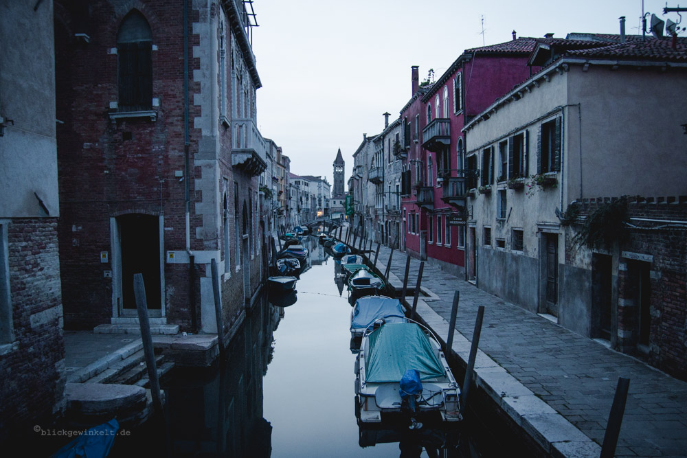 Venedigs blaue Stunde am Morgen