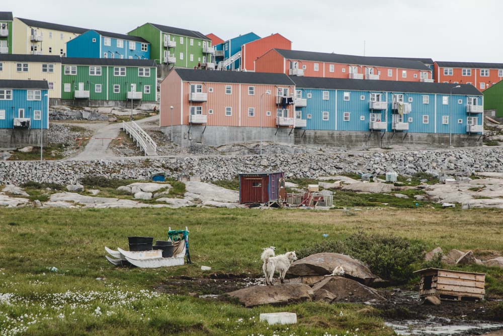 Sozialbauten in West-Grönland