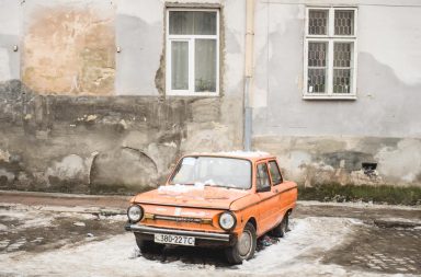altes Auto Lviv