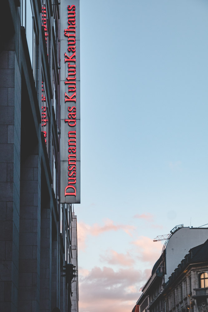 Dussmann Friedrichstraße