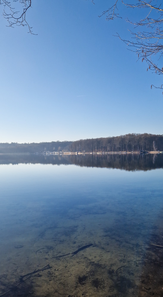 Eisbaden im See